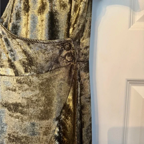 Chelsea28 Gold and Black High Low Dress - Picture 4 of 6